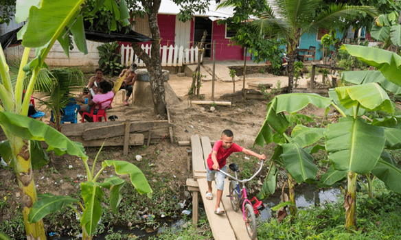 Barrio Obrero, Colombia, Guardian, Ian Berry